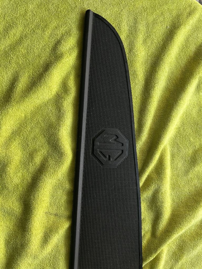 MG Maestro passenger dash mat