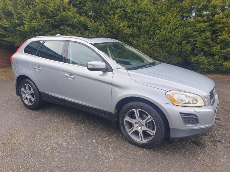 2010 Volvo XC60 D5 [205] SE Lux 5dr AWD Geartronic ESTATE Diesel Automatic