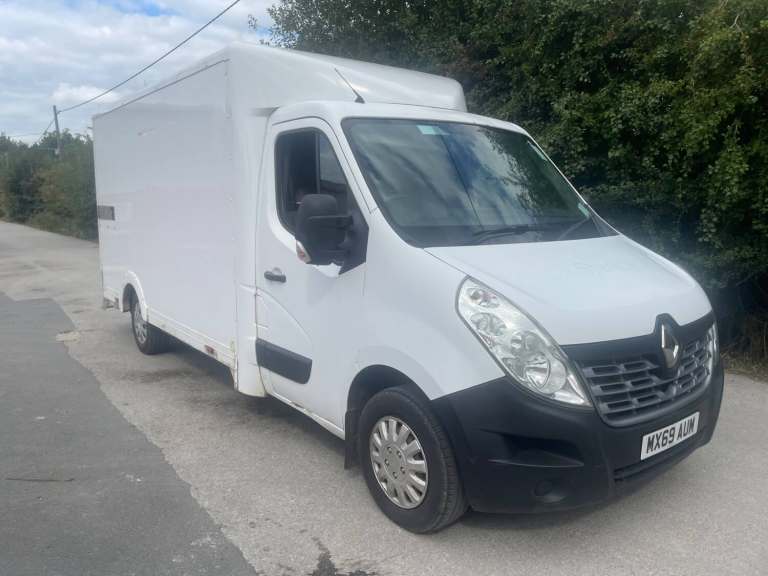 2019 Renault Master PLATFORM CAB DIESEL Manual