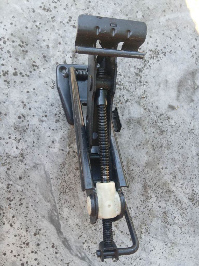 Car jack