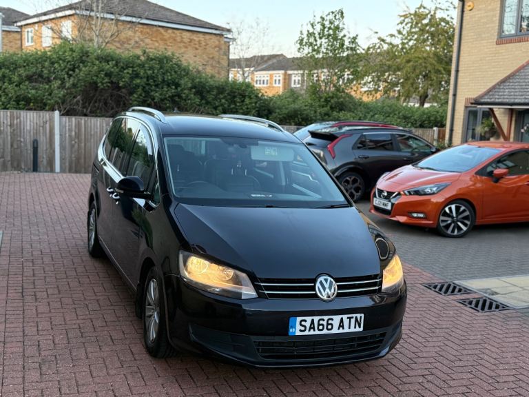 Volkswagen, SHARAN, MPV, 2016, Semi-Auto, 1968 (cc), 5 doors