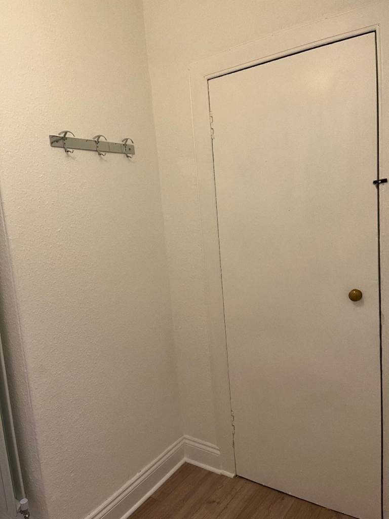 Fresh & Sunny Furnished One Bed Flat At The Shore/Leith, Edinburgh