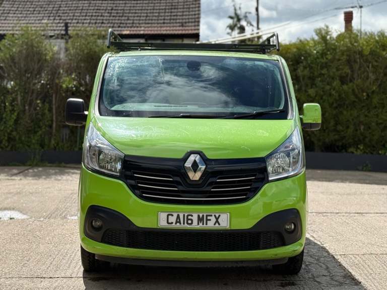 2016 Renault Trafic 1.6 dCi ENERGY 27 Sport SWB Standard Roof Euro 5 (s/s) 5dr