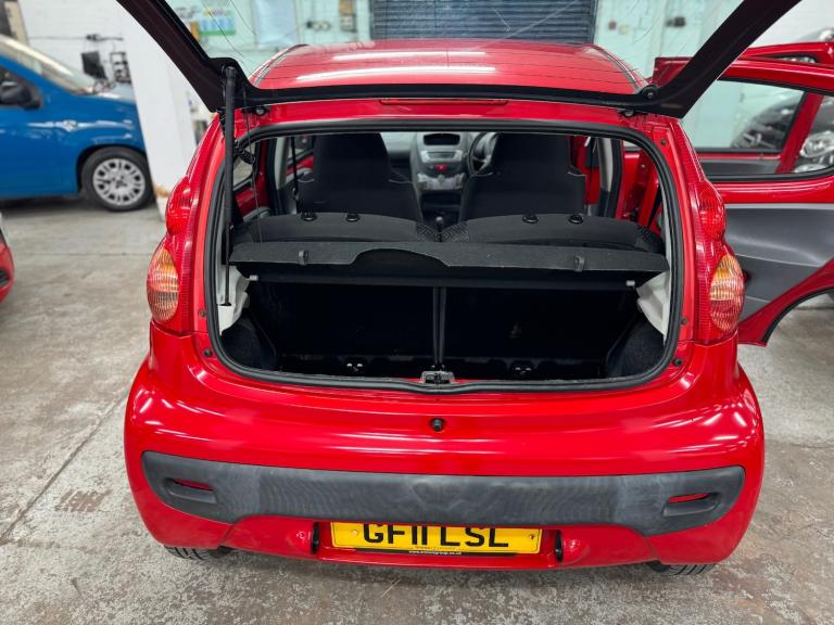 2011 Peugeot 107 1.0 Urban 5dr 2-Tronic HATCHBACK Petrol Automatic