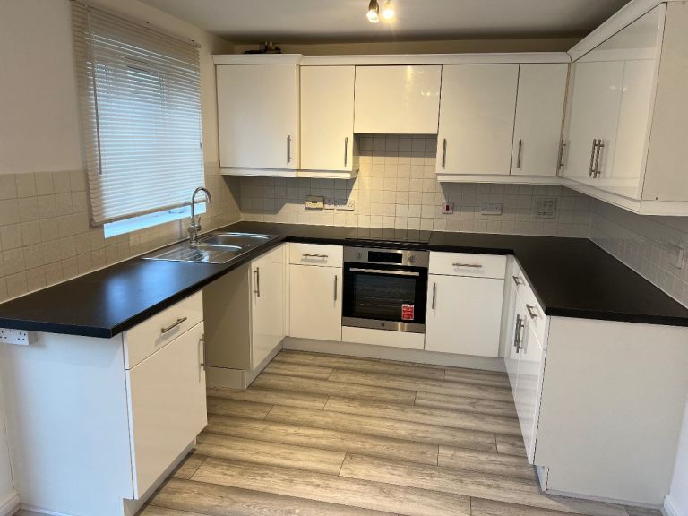 3 bedroom House to let in Eastleigh Town Centre 