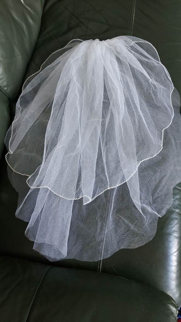 Double wedding veil (Ref: WVDI700)