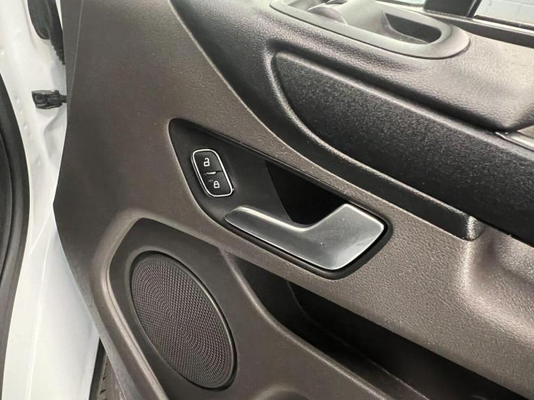 2022 Ford Transit Custom 2.0 EcoBlue 130ps Low Roof Trend Van MPV DIESEL Manual