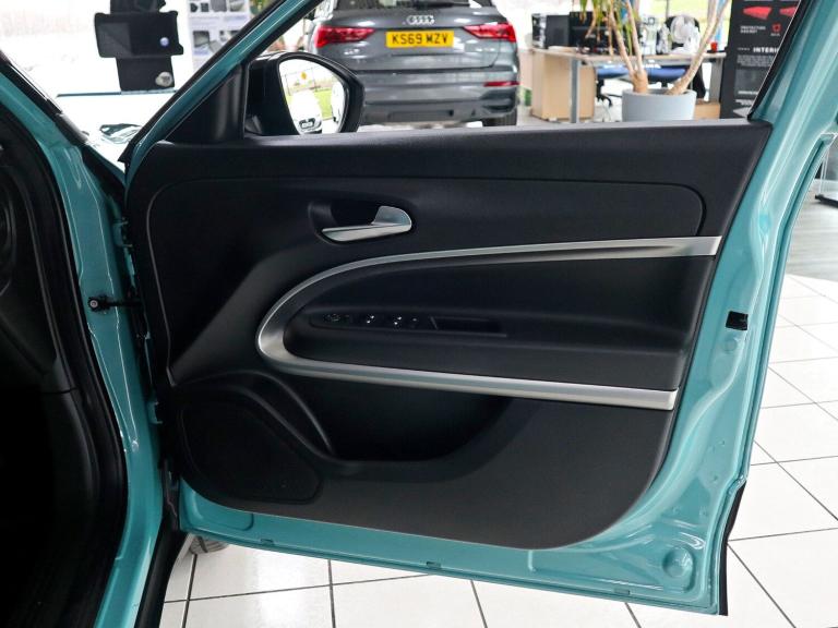 2024 Jeep Avenger 1.2 Altitude 5DR Suv Petrol Suv Petrol Manual