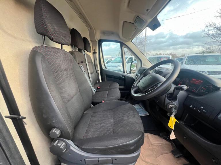 2022 Peugeot Boxer 2.2 BlueHDi 335 Professional Panel Van 5dr Diesel Manual L3 H2 Euro 6 (s/s) Pa...