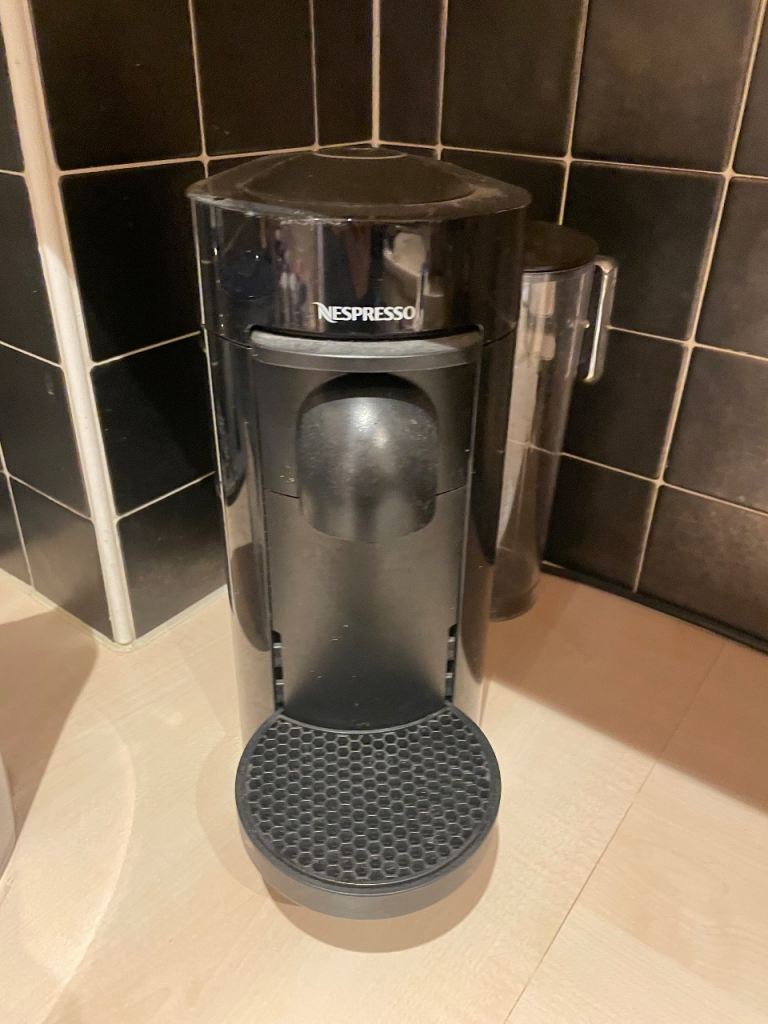 VertuoPlus + Milk frother