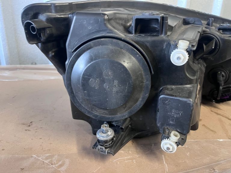 2014 vw caddy headlights 