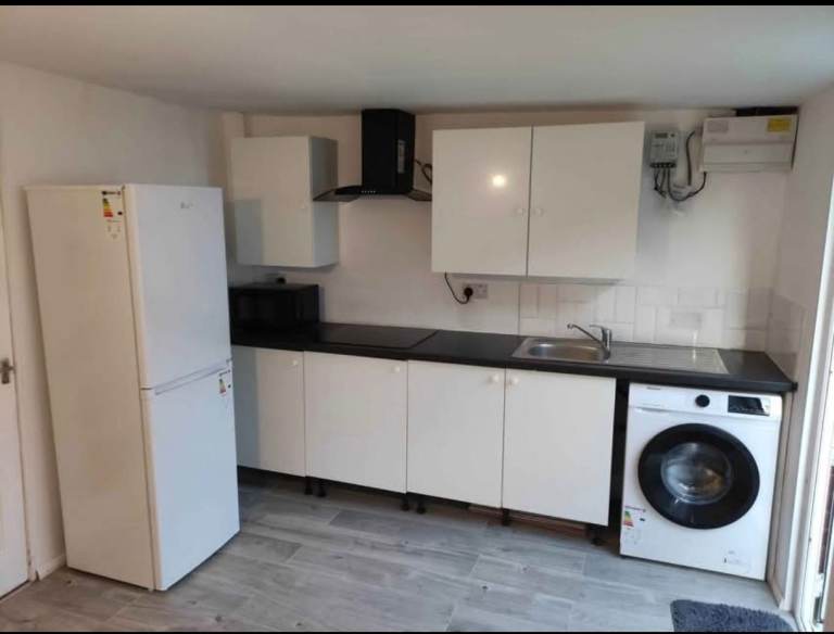One Bedroom flat available for rent in LU32EG