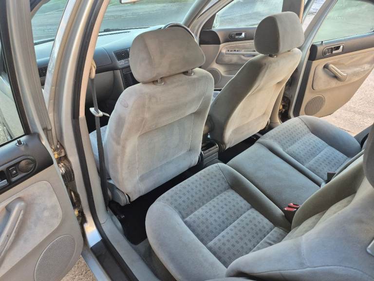 Volkswagen, GOLF, Hatchback, 2003, Manual, 1896 (cc), 5 doors