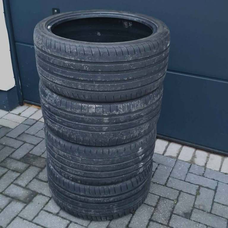 255 35 R19 Premium Tyres - Continental & Michelin Pilot Sport 4