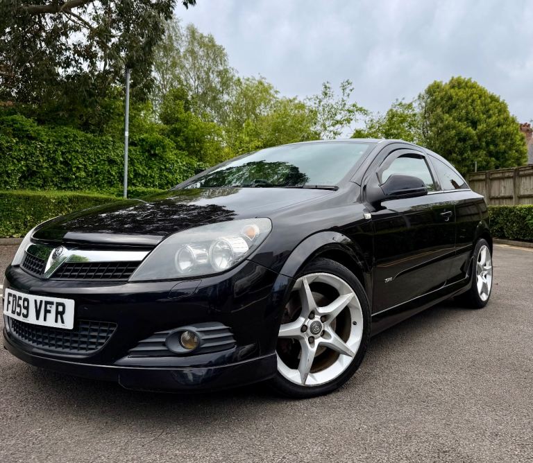 Vauxhall, ASTRA, Hatchback, 2010, Manual, 1910 (cc), 3 doors