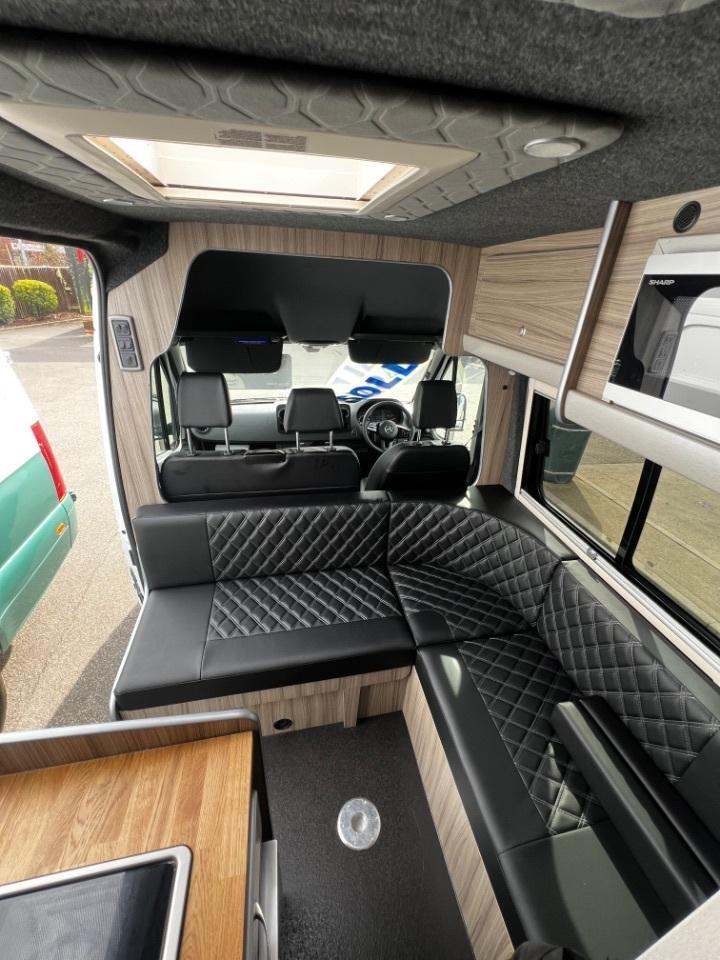 2021 Mercedes Benz Sprinter 3.5t H2 Progressive campervan racehome 5 door Cam...