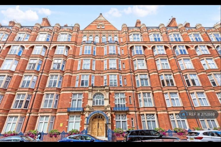 2 bedroom flat in Bickenhall Street, London, W1U (2 bed) (#2712889)