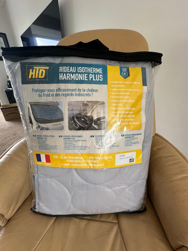 Internal thermal windscreen cover