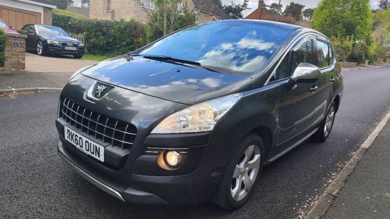 Peugeot 3008 1.6 Hdi Exclusive 