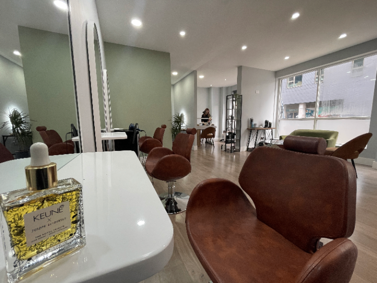 Beauty room to Rent Manchester City Centre