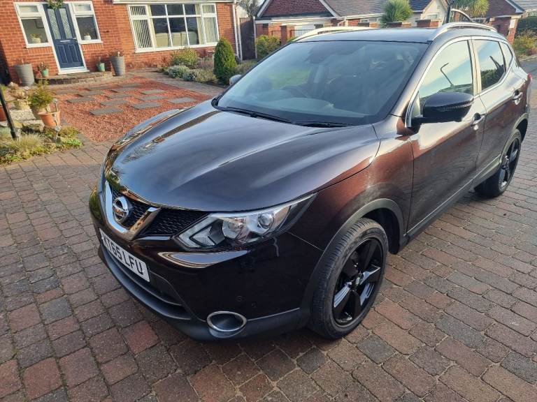 Nissan Qashqai N-Tec+ dCi, very low mileage 29,000, 2016