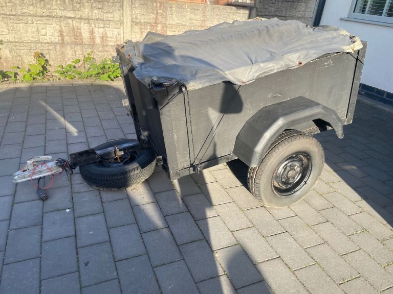 Small trailer 