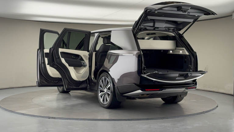 2023 Land Rover Range Rover 3.0 D300 MHEV Autobiography SUV 5dr Diesel Auto 4WD Euro 6 (s/s) (300...