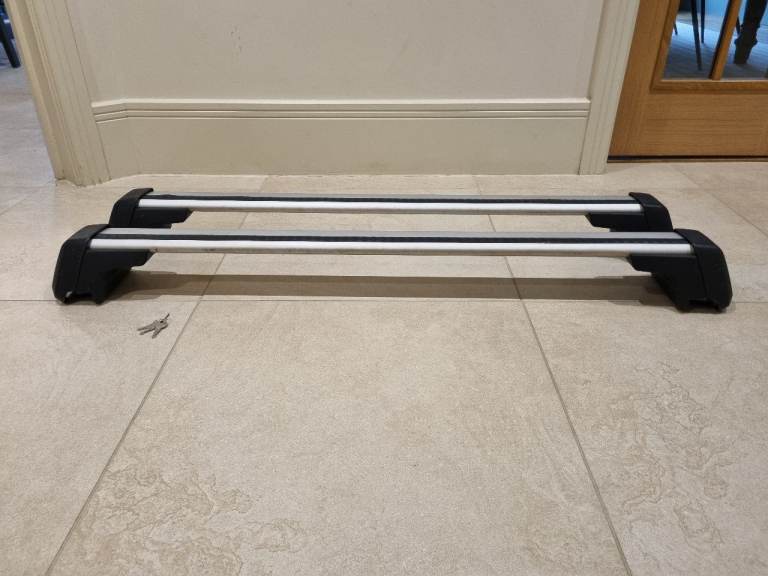 Volvo Genuine XC90 Silver Roof Bars, Lockable, Low noise, 2016 onwards