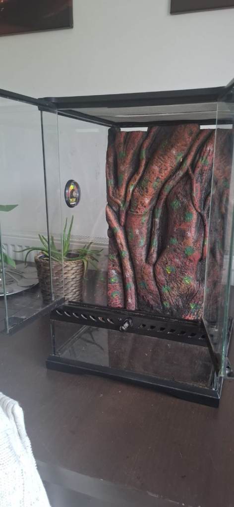 Exo Terra terrarium 