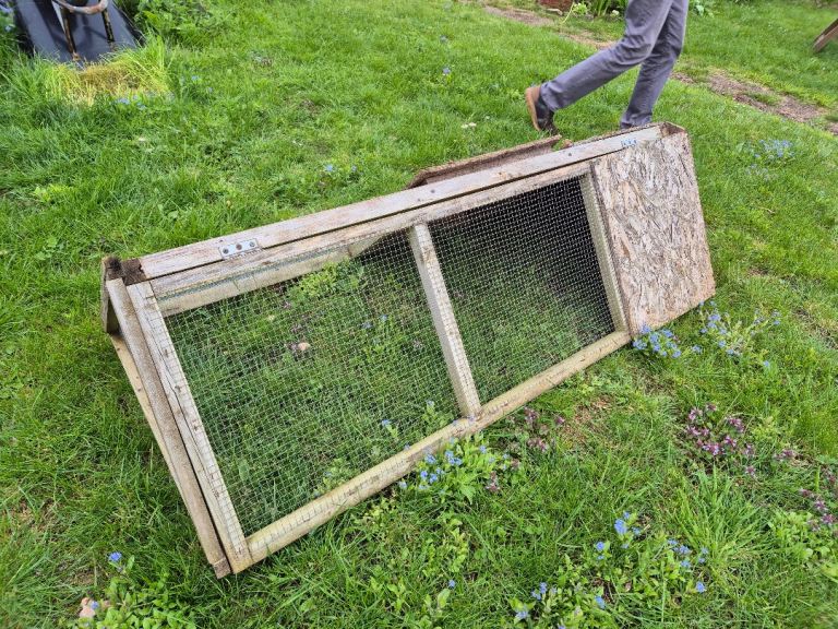 Small animal outdoor run