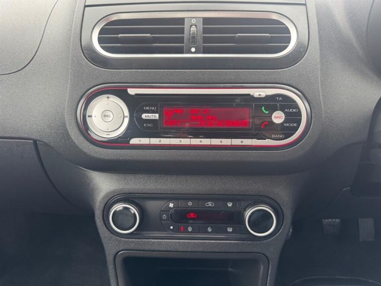 2016 MG MG3 3 STYLE LUX VTI-TECH Hatchback Petrol Manual