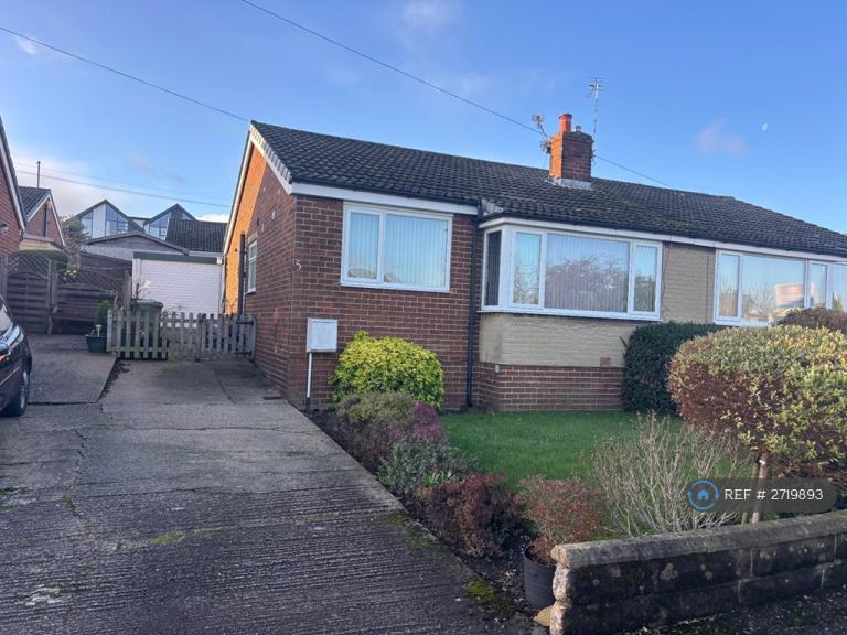 2 bedroom house in Blacker Crescent, Wakefield, WF4 (2 bed) (#2719893)