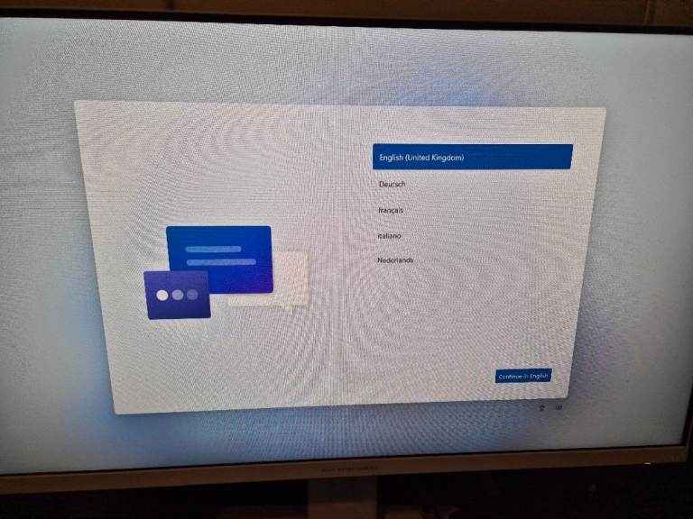 ASUS ExpertCenter V400 27" All-in-One PC - Intel® Core™ i5, 1 TB SSD, White