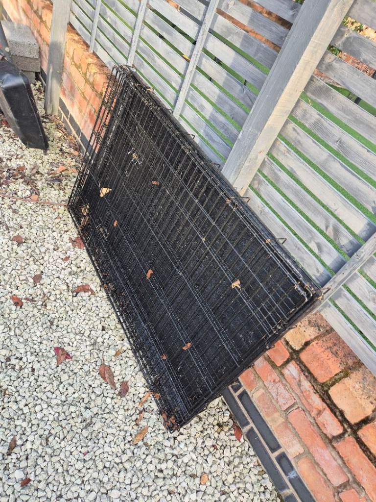 Puppy cage