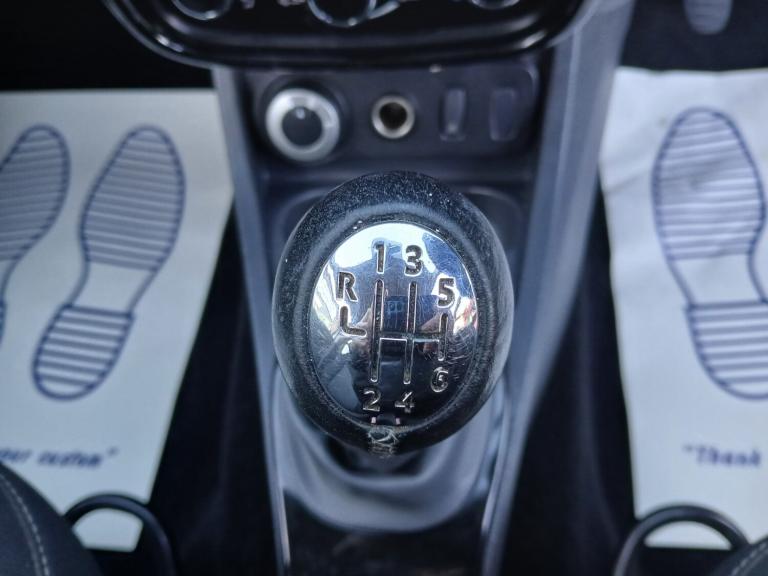 2013 Dacia Duster 1.5 dCi 110 Laureate 5dr 4X4 HATCHBACK Diesel Manual