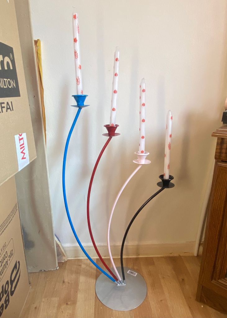 Candle holder 
