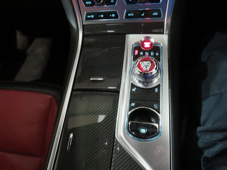 JAGUAR XF 3.0d S V6 Portfolio Sportbrake Auto Euro 5 (s/s) 5dr White Auto Diesel