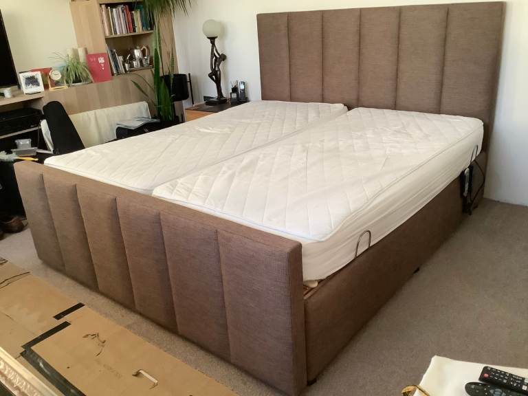 Adjustable split-divan superking bed