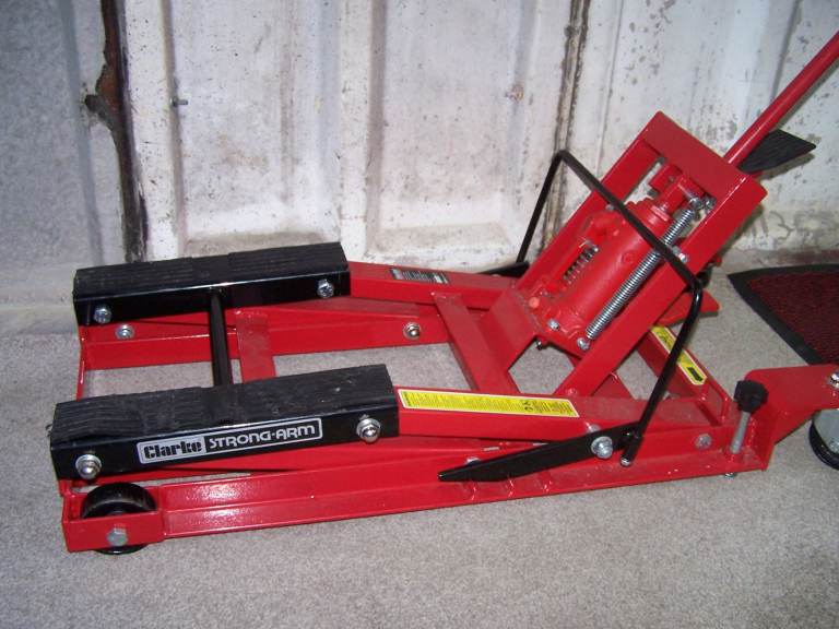 Clarke CML5 Hydraulic Motorcycle And ATV Lift, used but in perfect condition