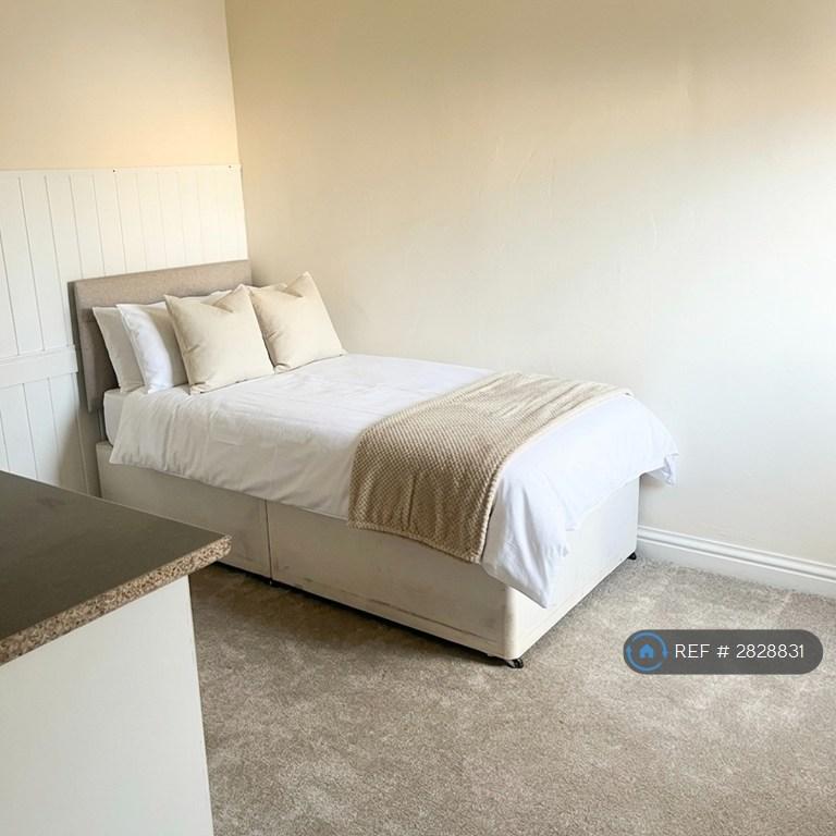 Studio flat in Normanby Road, Middlesbrough, TS6 (#2828831)