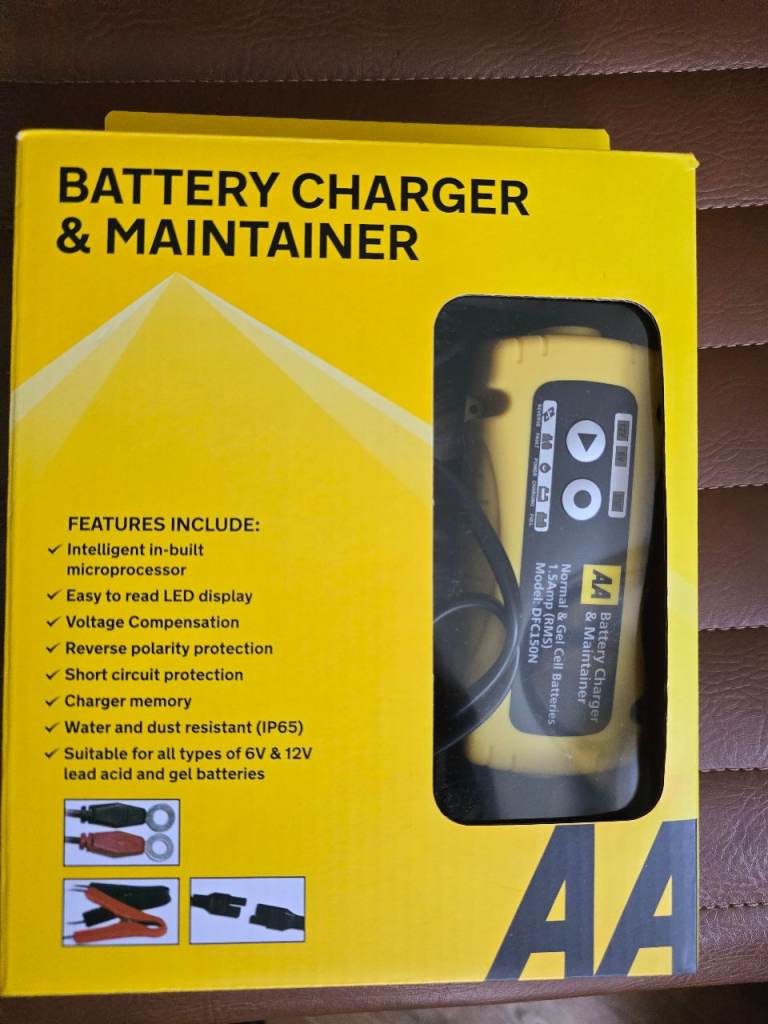 AA Battery Charger and Maintainer