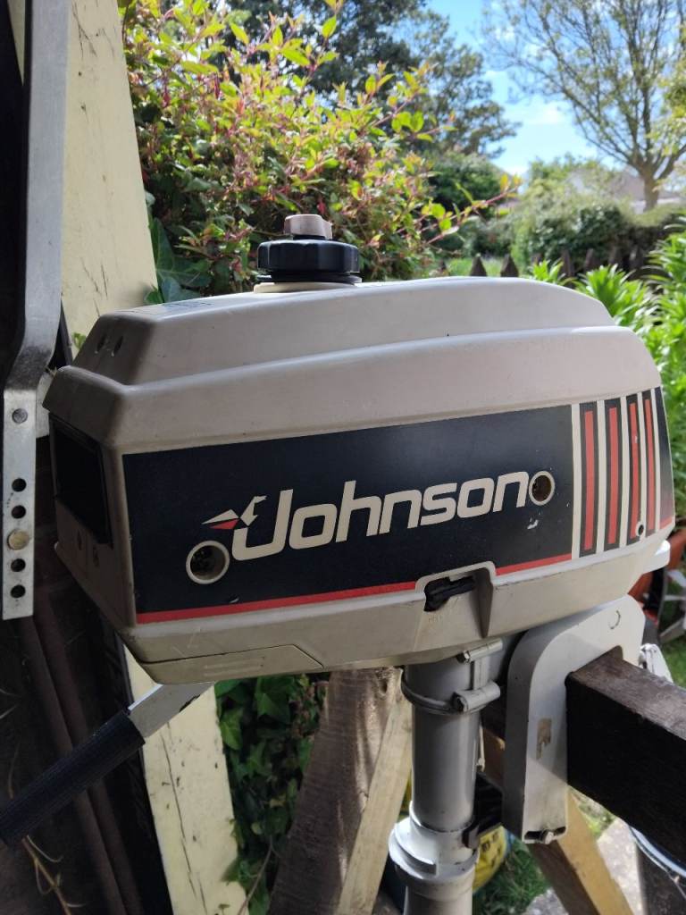 JOHNSON Outboard engine