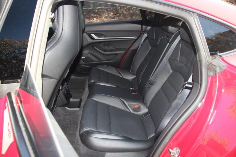 2021 Porsche Taycan BASE Saloon Electric Automatic