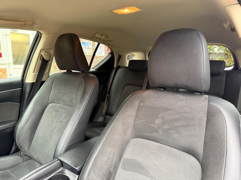 2019 Lexus CT 1.8 200h E-CVT Euro 6 (s/s) 5dr Hybrid