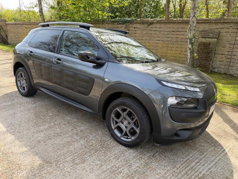 2016 Citroen C4 Cactus 1.2 PureTech [82] Feel 5dr HATCHBACK Petrol Manual
