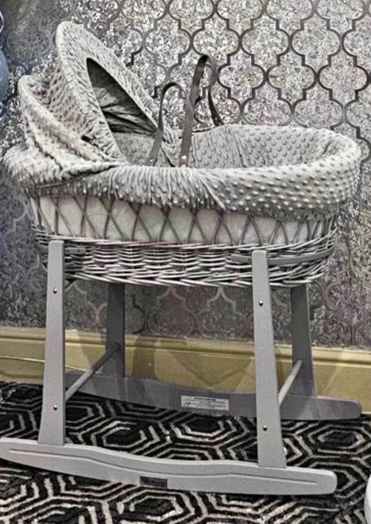 Grey Moses Basket with Rocking Stand