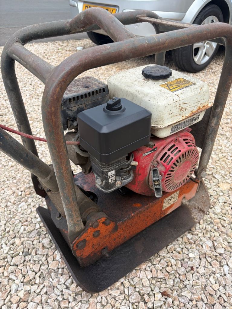 Altrad belle forward reverse whacker plate 