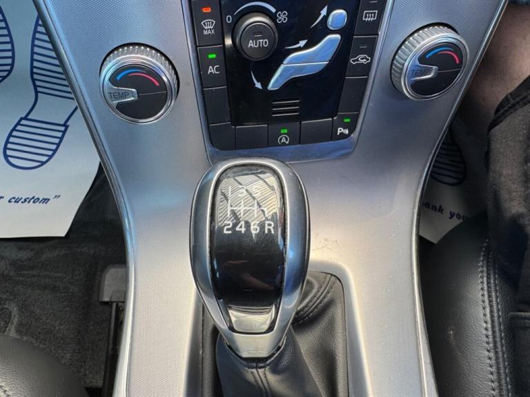 2017 Volvo S60 D2 [120] SE Nav [Leather] Saloon Diesel Manual