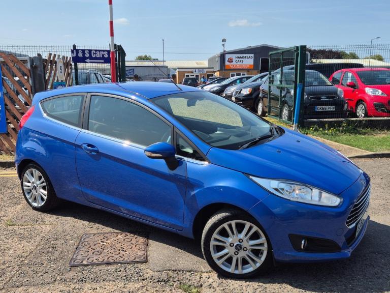 2013 Ford Fiesta 1.25 Zetec Euro 5 3dr HATCHBACK Petrol Manual