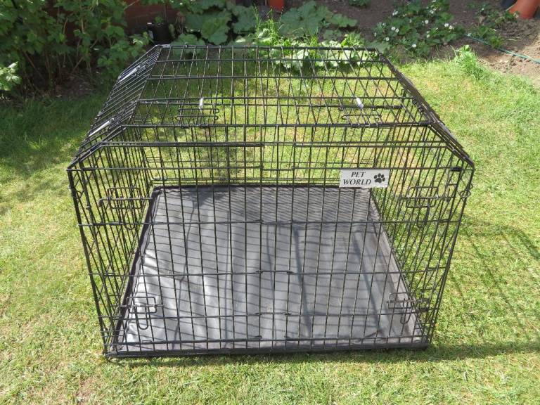 PET WORLD  Large car boot cage